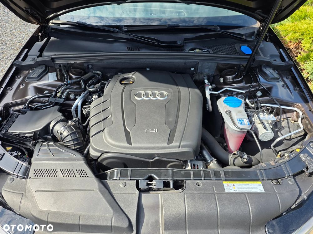 Audi A4 Avant 2.0 TDI DPF multitronic Ambiente - 32