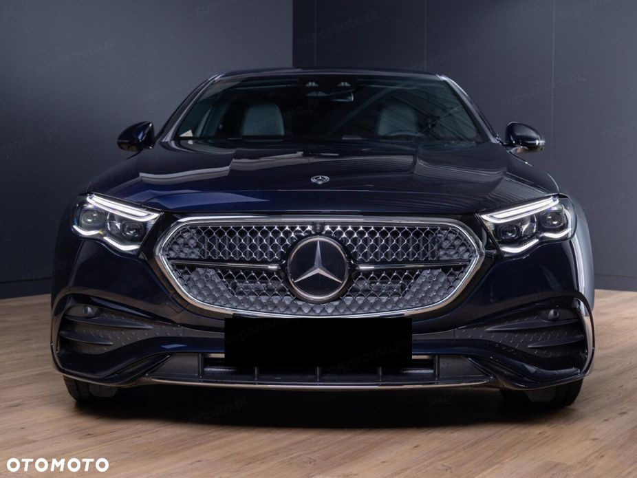 Mercedes-Benz Klasa E 220 d mHEV 4-Matic AMG 9G-Tronic - 3