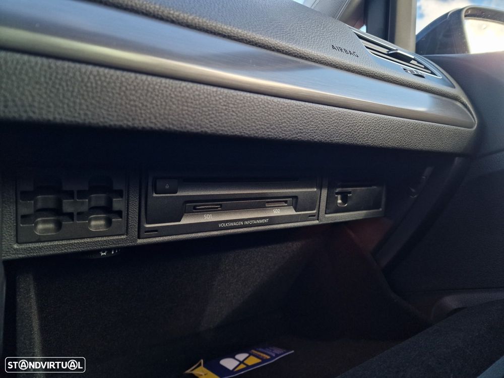 VW Golf 1.4 TSi ACT Confortline DSG - 41