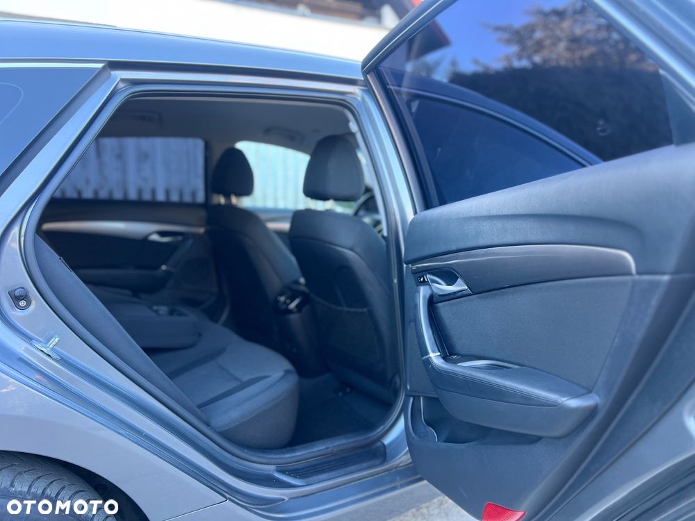 Hyundai i40 1.7 CRDi Automatik Premium - 16