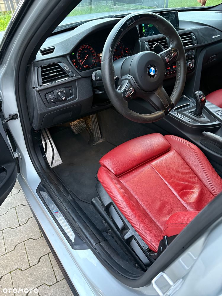 BMW Seria 3 330i xDrive M Sport Sport - 13