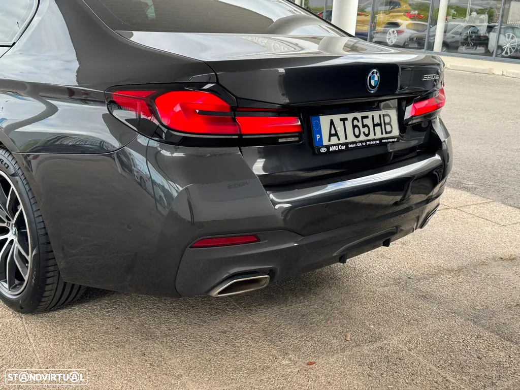 BMW 520 e Pack M - 28