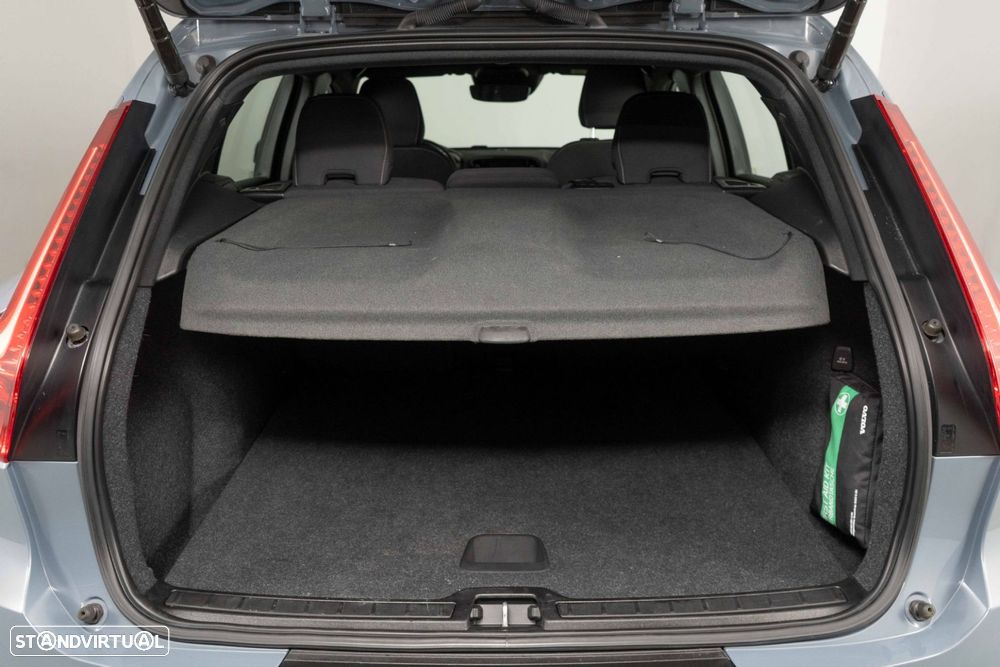 Volvo XC 40 1.5 T4 PHEV Inscription Expression - 13