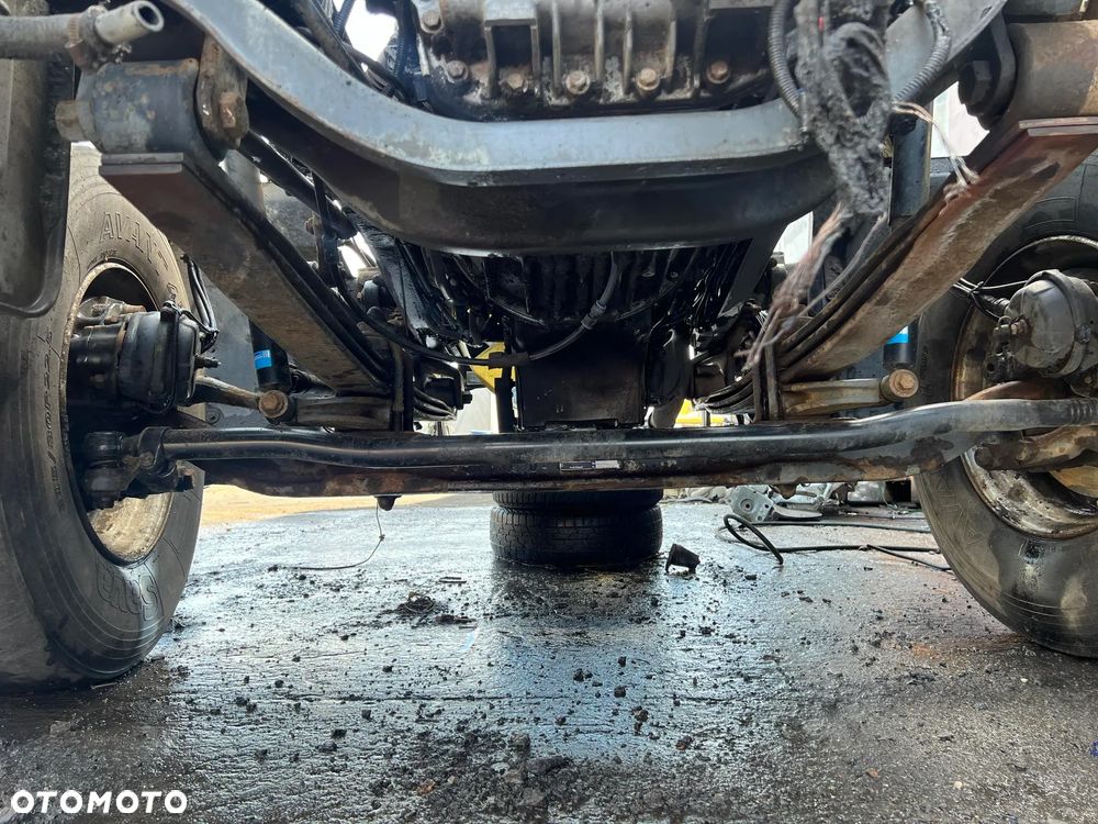 Resor/ Resory Mercedes Actros MP1 V6 !! Cena za sztukę !! 3PIÓRA - 1