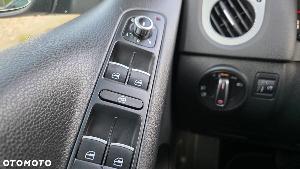 Volkswagen Tiguan 2.0 TDI 4Mot Sport&Style DSG - 15
