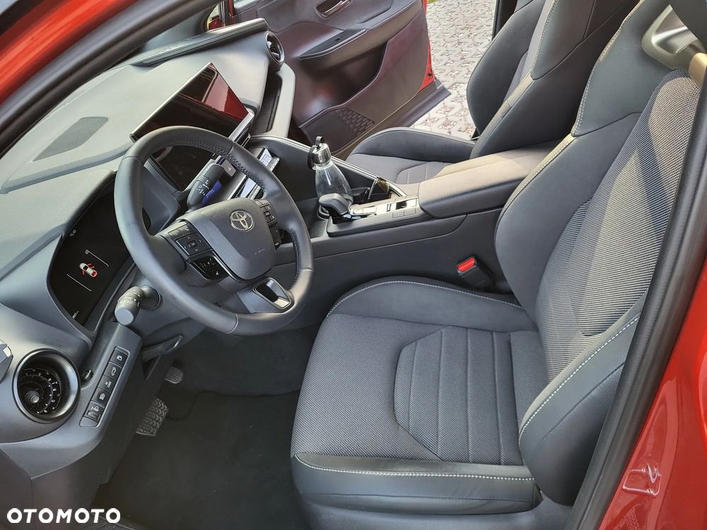 Toyota C-HR - 11