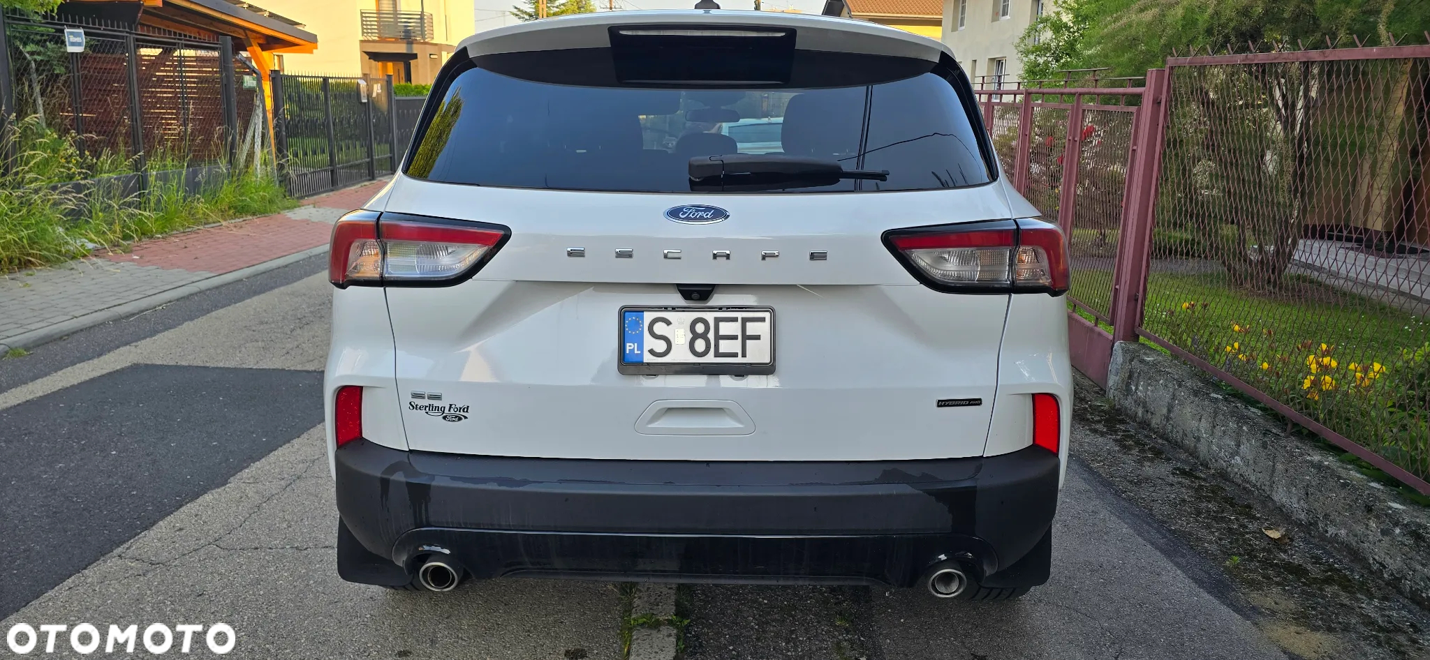 Ford Kuga 2.5 FHEV AWD Titanium - 8