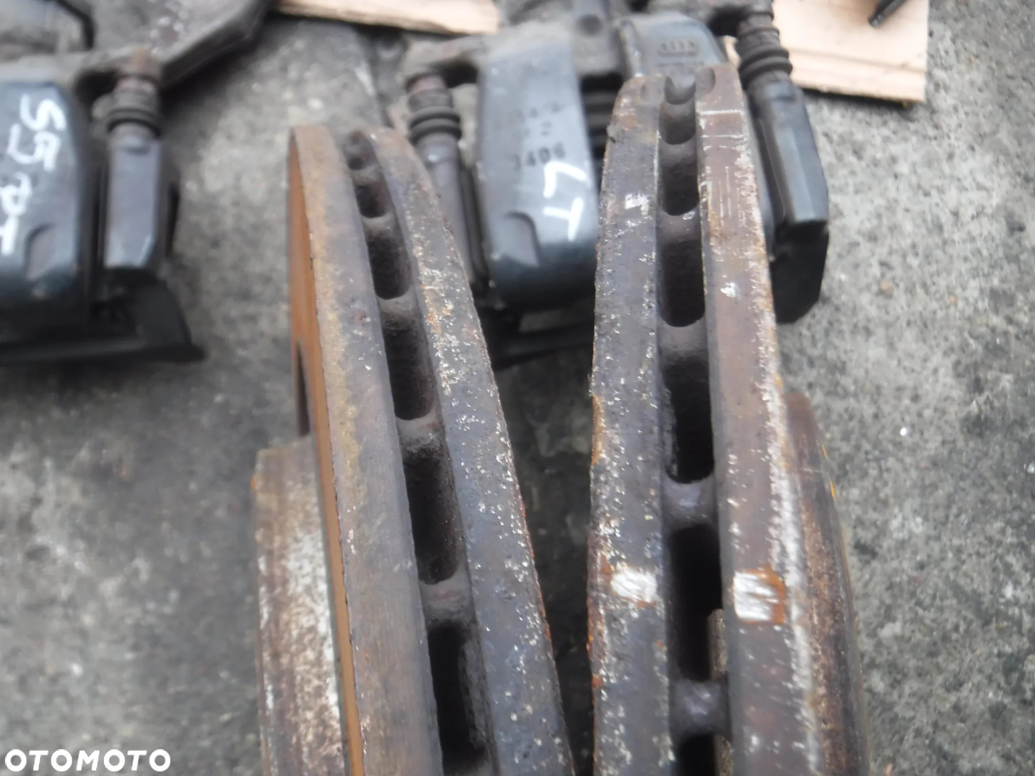 Audi S5 A5 8T A4 S4 4.2 FSI swap hamulce tarcze zaciski przod 345mm tyl 330mm zacisk - 4