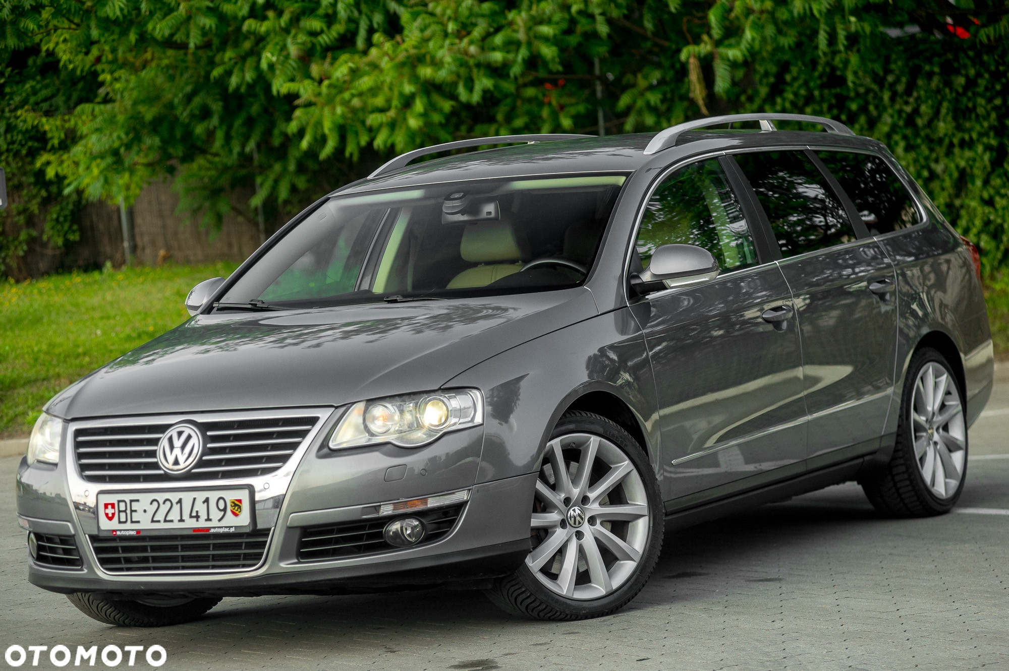 Volkswagen Passat - 3