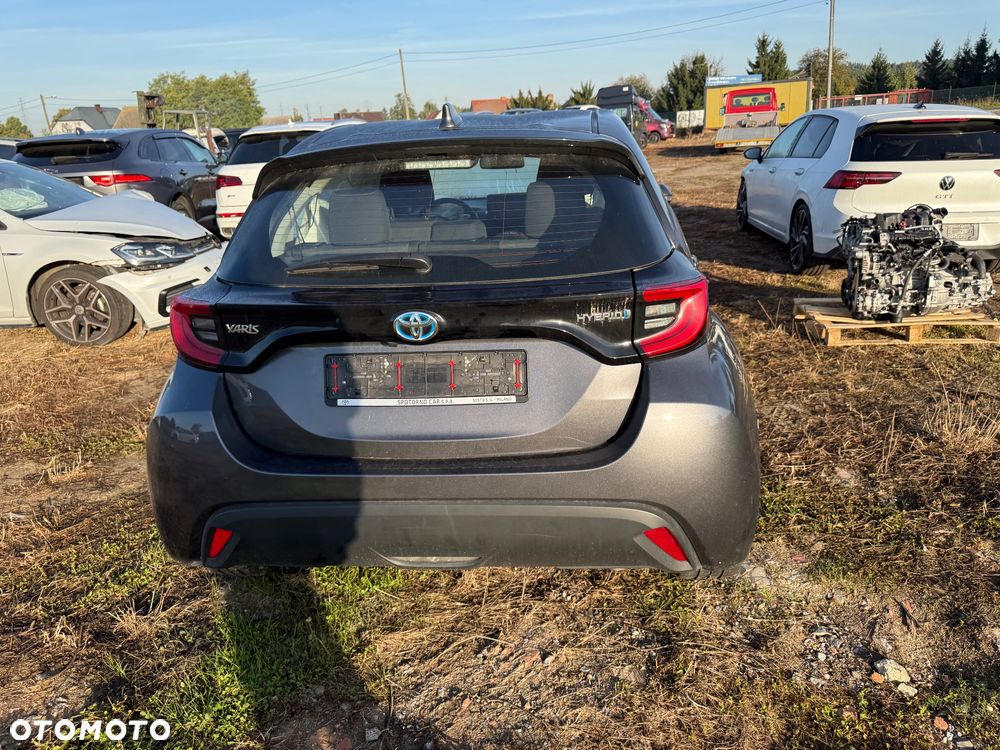 Toyota Yaris Hybrid 1.5 Active - 6