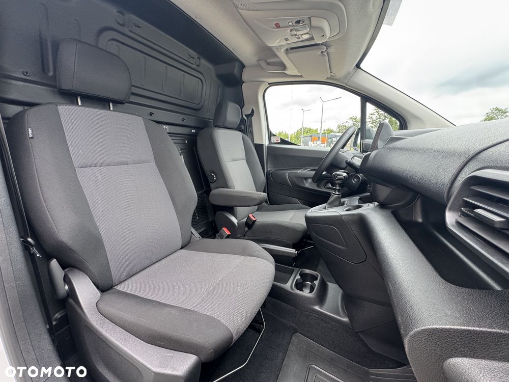 Toyota Proace City - 13