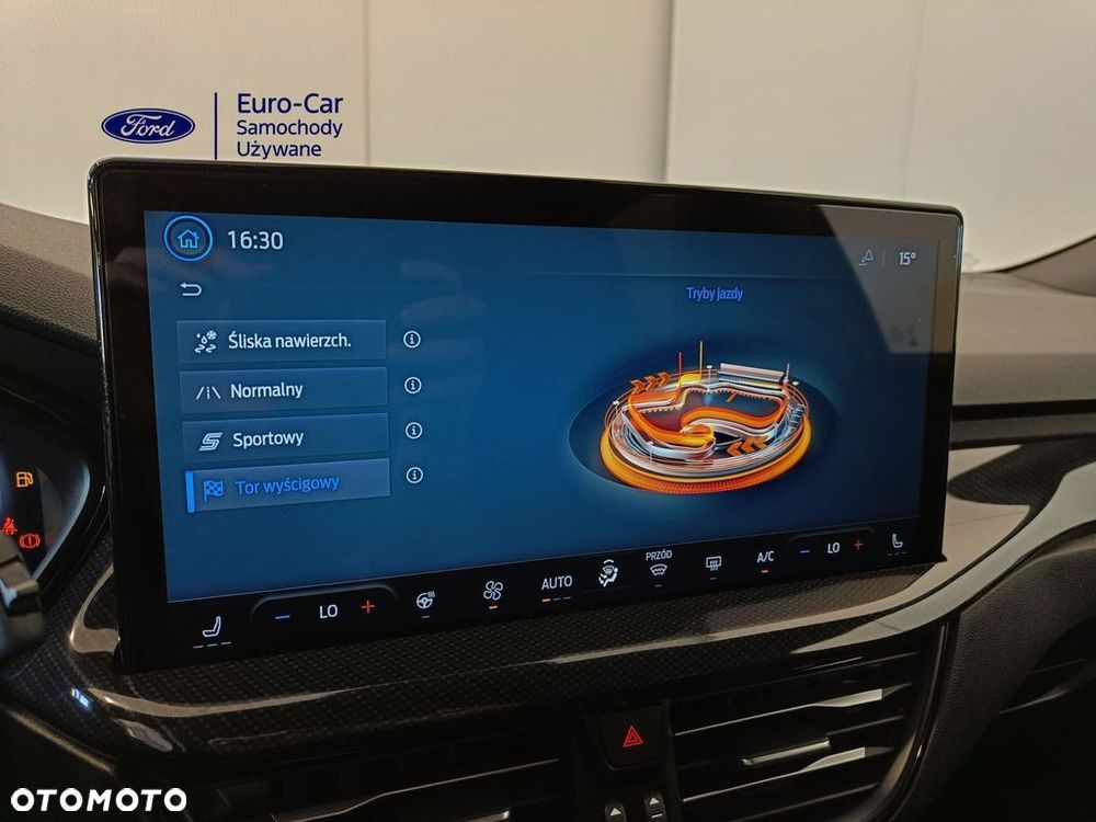 Ford Focus 2.3 EcoBoost ST - 21