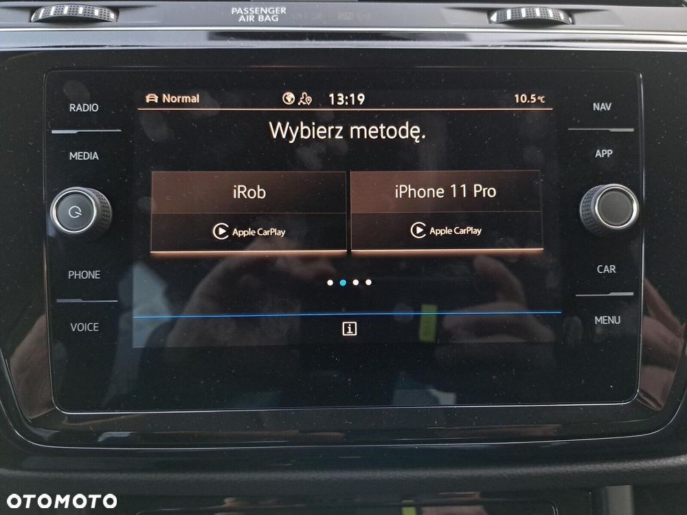 Volkswagen Touran - 36