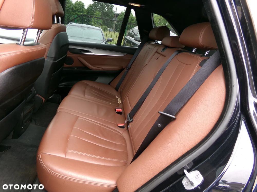 BMW X5 xDrive30d - 7