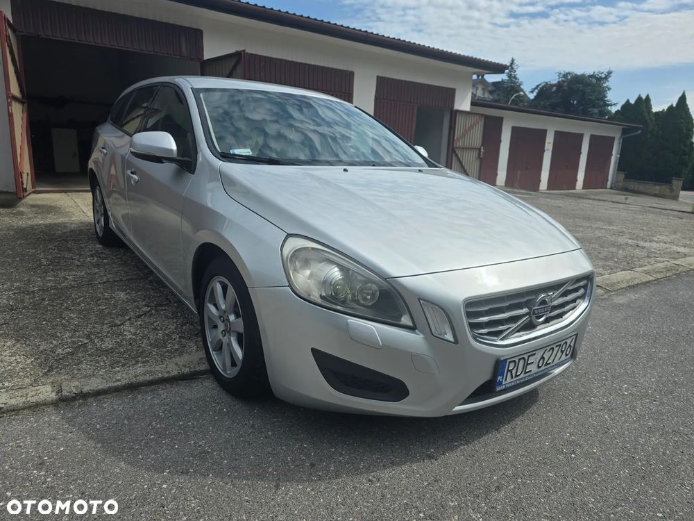Volvo V60 - 1