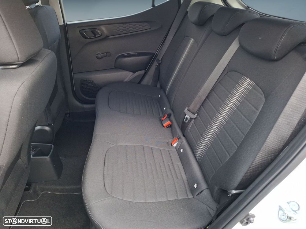 Hyundai i10 1.0 Comfort (TT) - 14