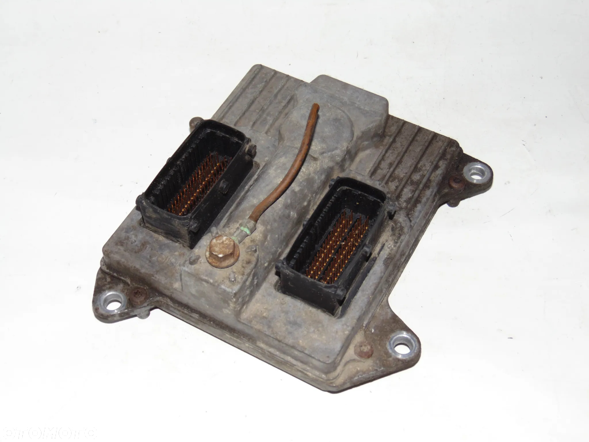 ODPALANY komputer sterownik silnika 55558138 5WK91105 Opel Vectra C Signum benzyna 2.2 - 4