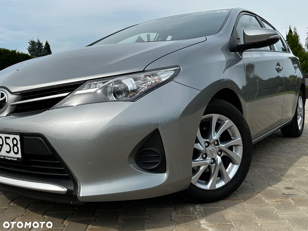 Toyota Auris 1.33 VVT-i Life Comfort - 4