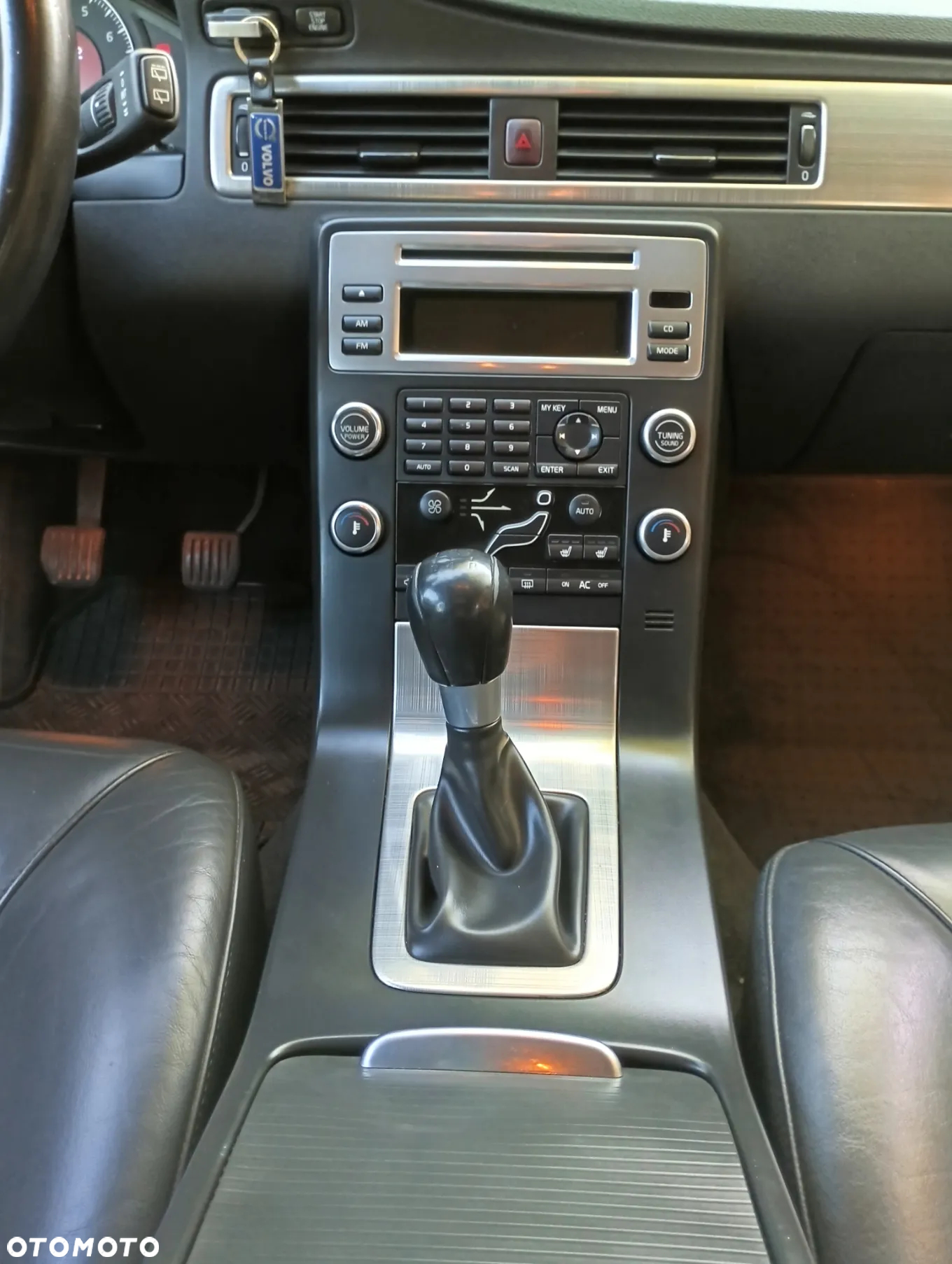 Volvo V70 2.0 Momentum - 14