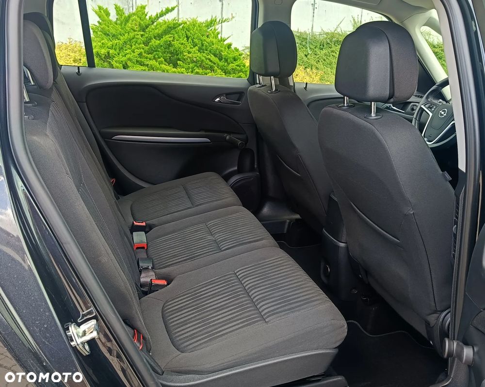 Opel Zafira Tourer 1.4 Turbo Business Edition - 22