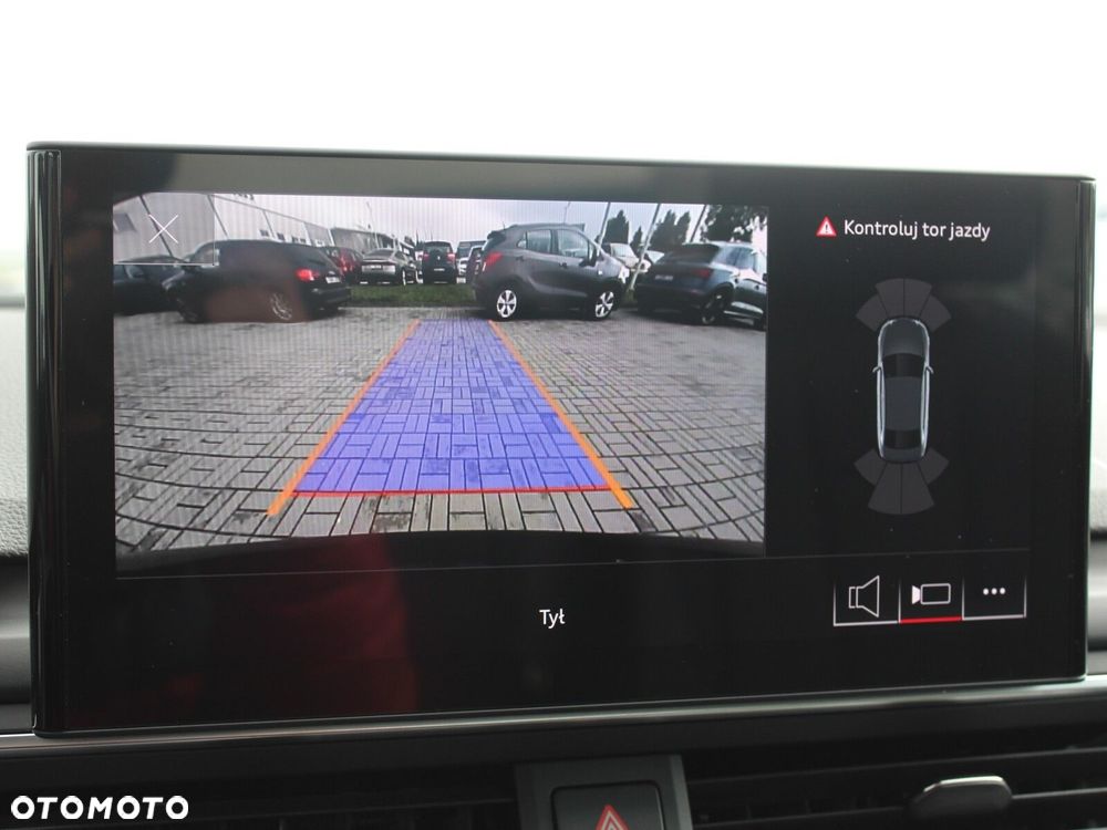 Audi A4 Limousine - 26