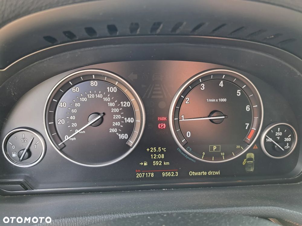 BMW X3 28i xDrive - 3