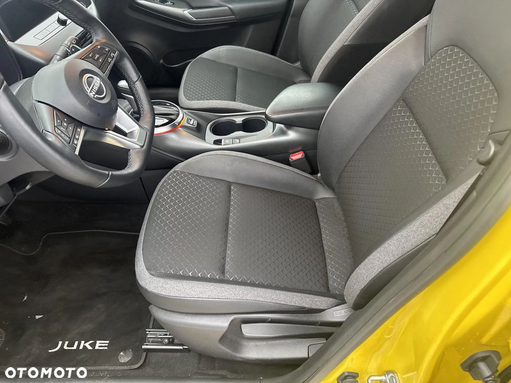 Nissan Juke 1.0 DIG-T N-Connecta DCT - 13