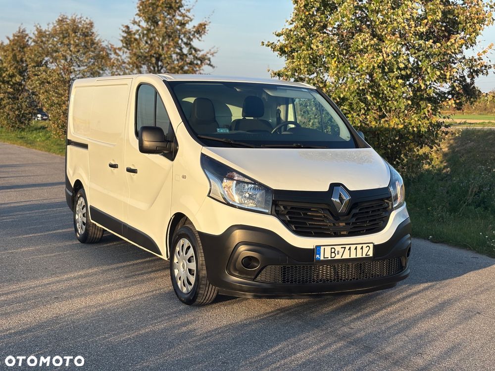 Renault Trafic - 1