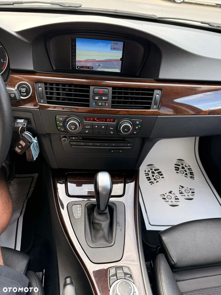 BMW Seria 3 - 21