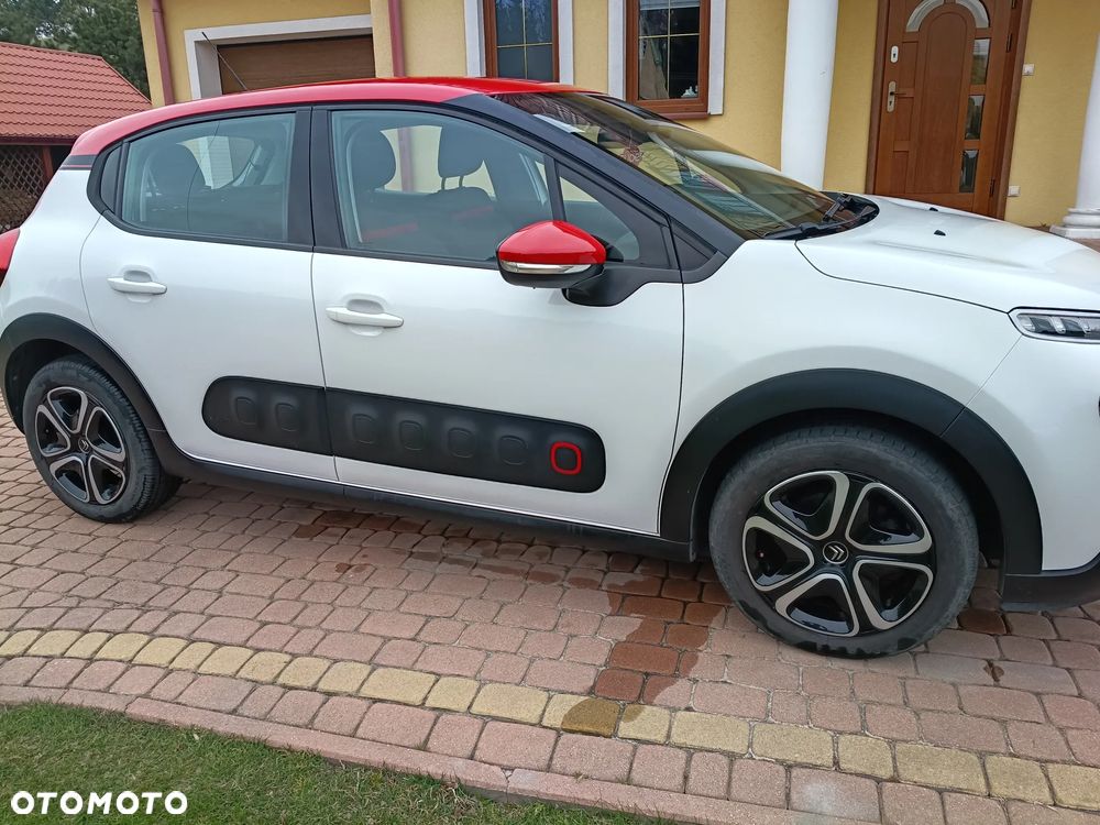 Citroën C3 1.2 PureTech Shine S&S - 6