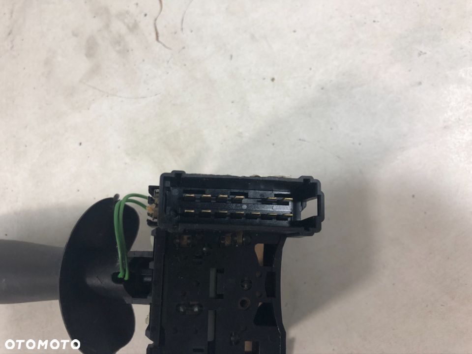 RENAULT TWINGO II WŁĄCZNIK PRZEŁĄCZNIK WYCIERACZEK - 4