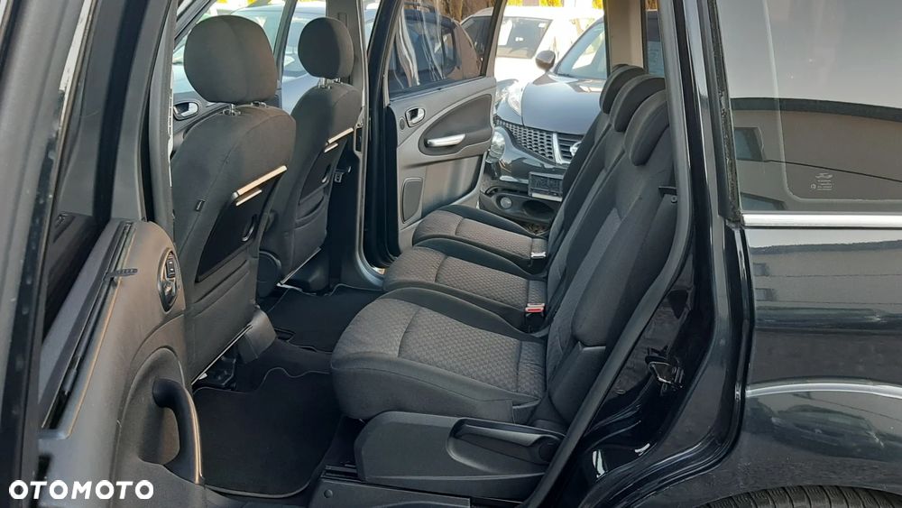 Ford Galaxy 2.0 FF Ghia - 13