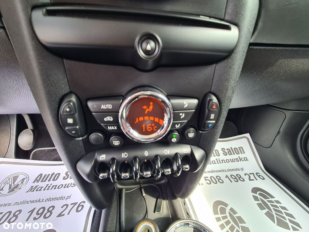 MINI Cooper Bayswater - 14