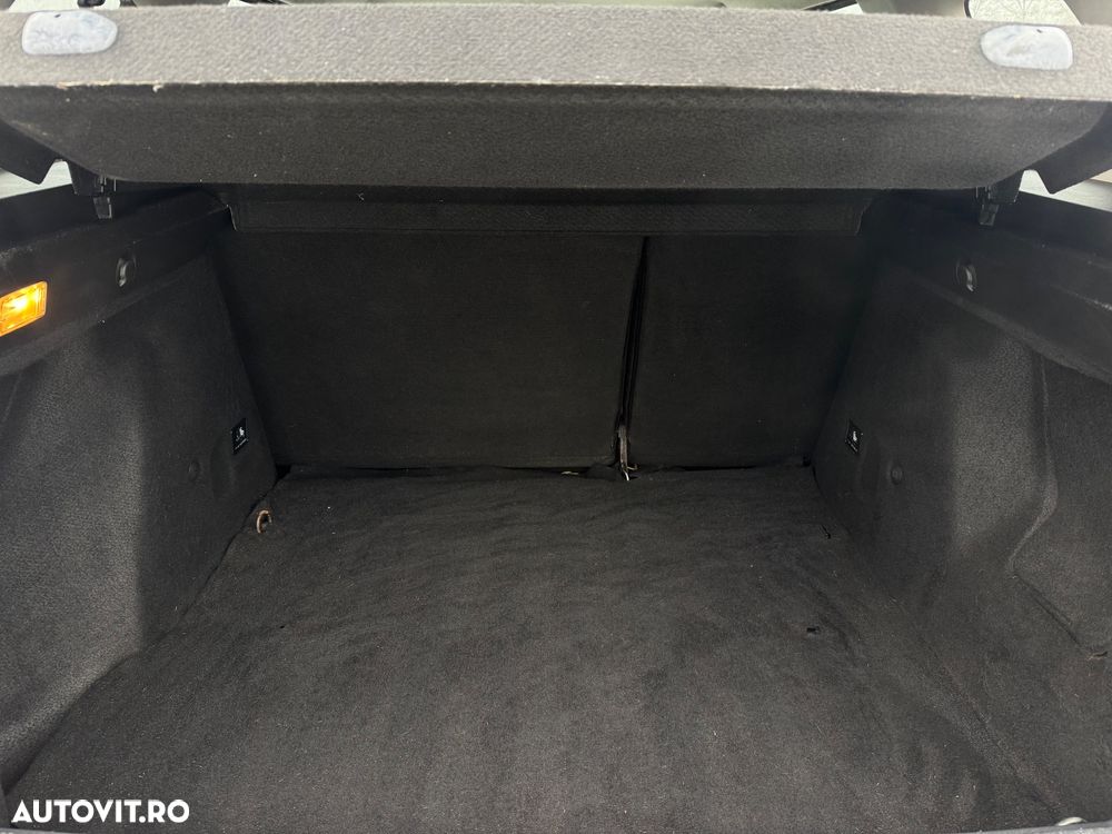 Dacia Duster 1.6 SCe Comfort - 24