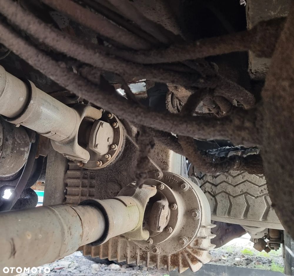 Skrzynia rozdzielcza reduktor Volvo FL7 6x6 nr1668530 przełozenie 0,879:19 - 1