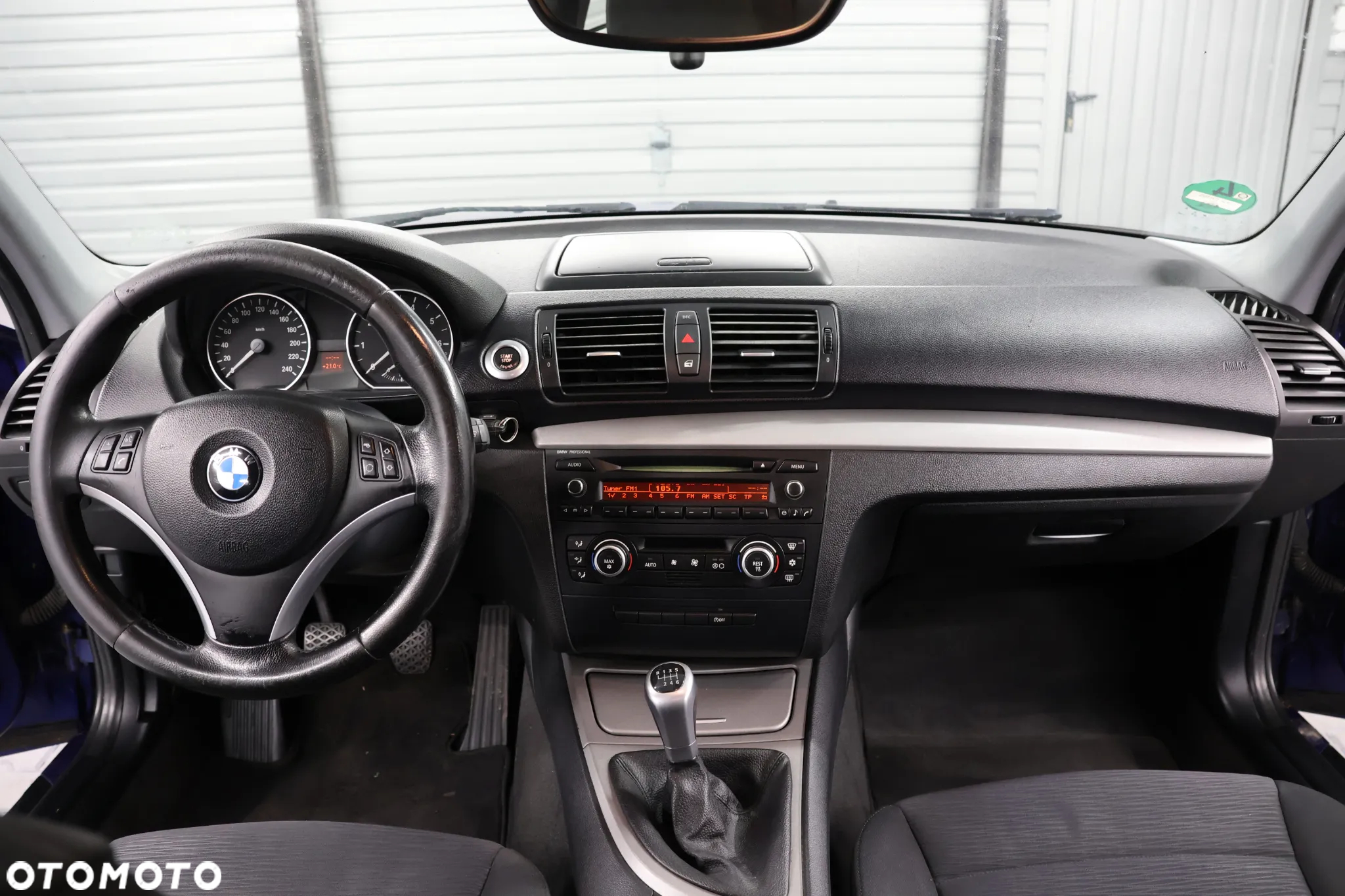 BMW Seria 1 116i - 5
