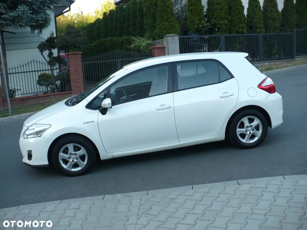 Toyota Auris 1.8 HSD Luna - 5
