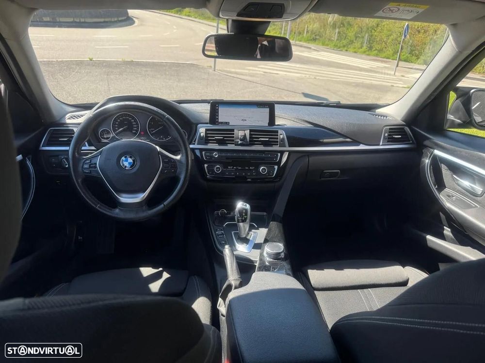 BMW 318 d Line Sport Auto - 18