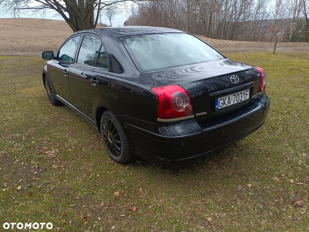 Toyota Avensis 2.0 D-4D Luna - 5