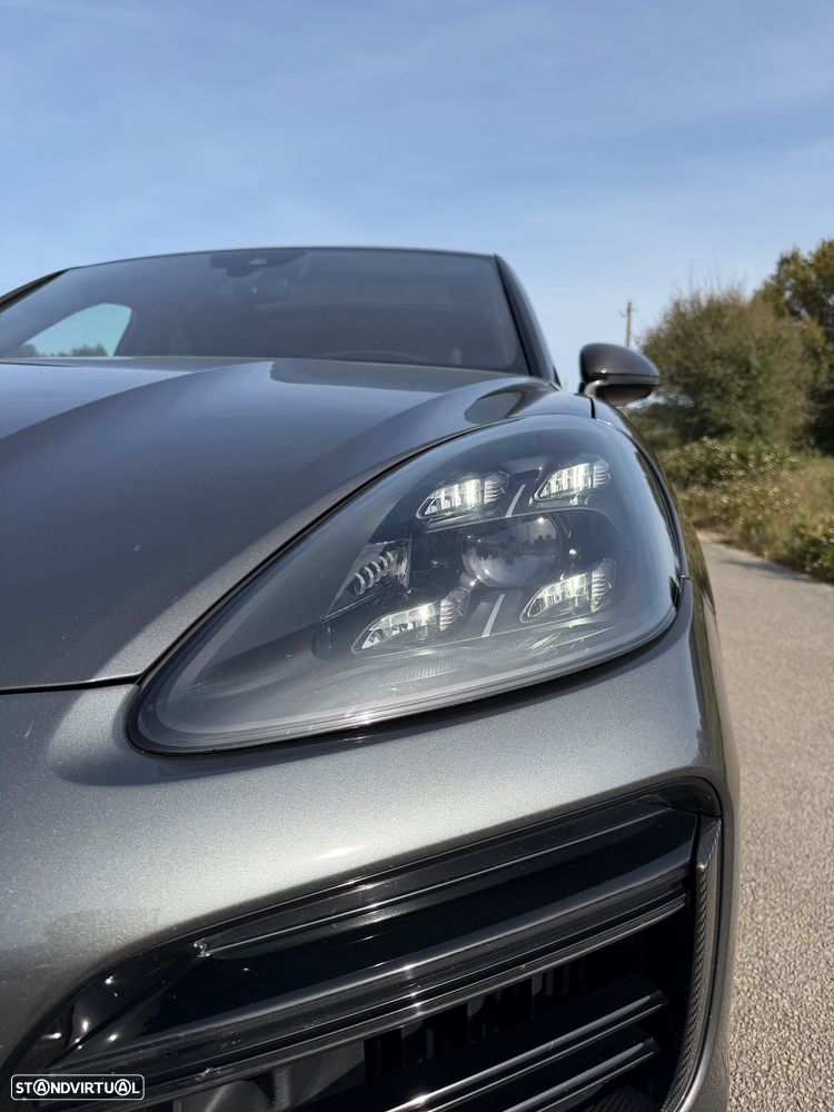 Porsche Cayenne Coupé Turbo S E-Hybrid Tiptronic S - 10