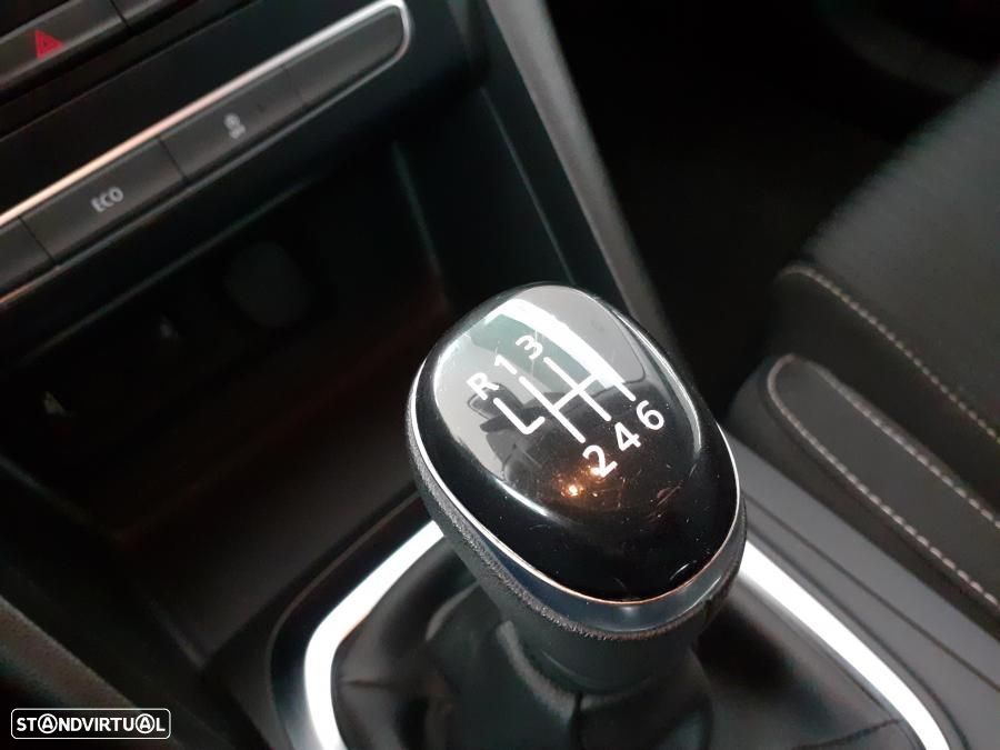 Renault Mégane 1.5 dCi Intens - 17