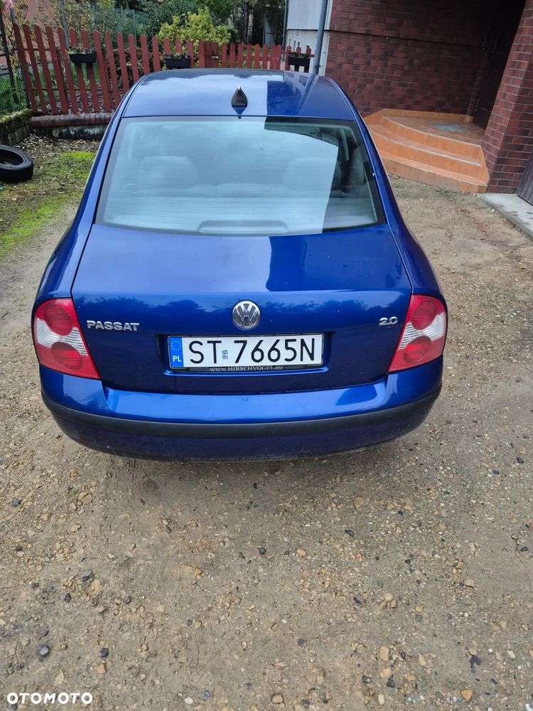 Volkswagen Passat 2.0 Comfortline - 2
