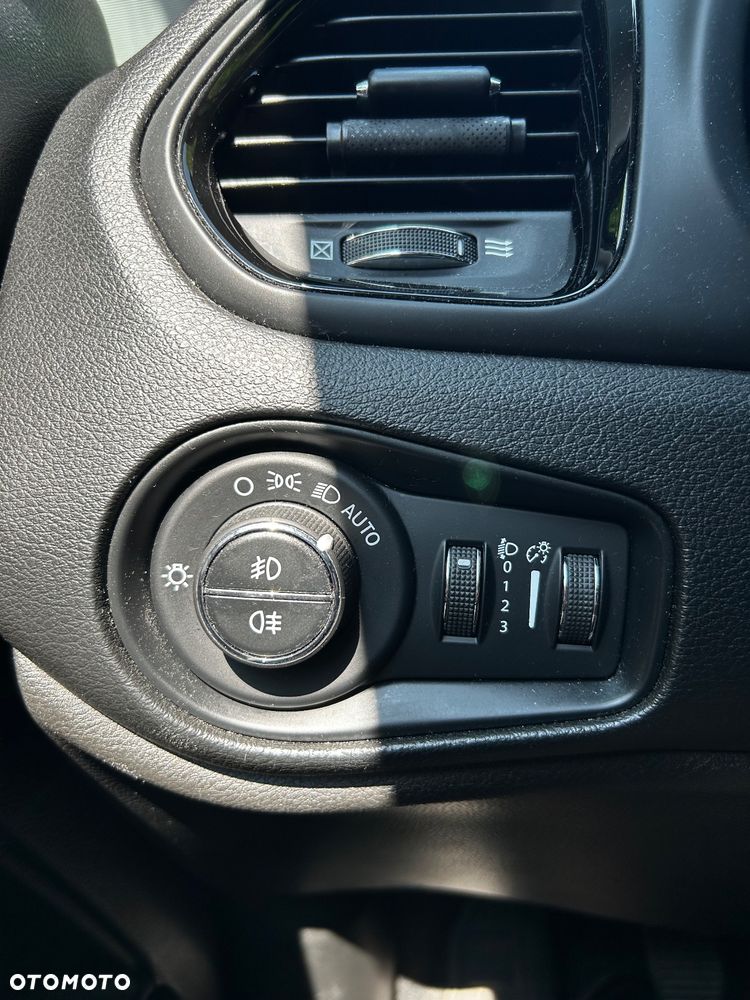 Jeep Renegade 1.0 T-GDI Longitude - 22