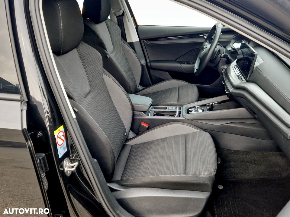 Skoda Octavia 2.0 TDI DSG Ambition - 14