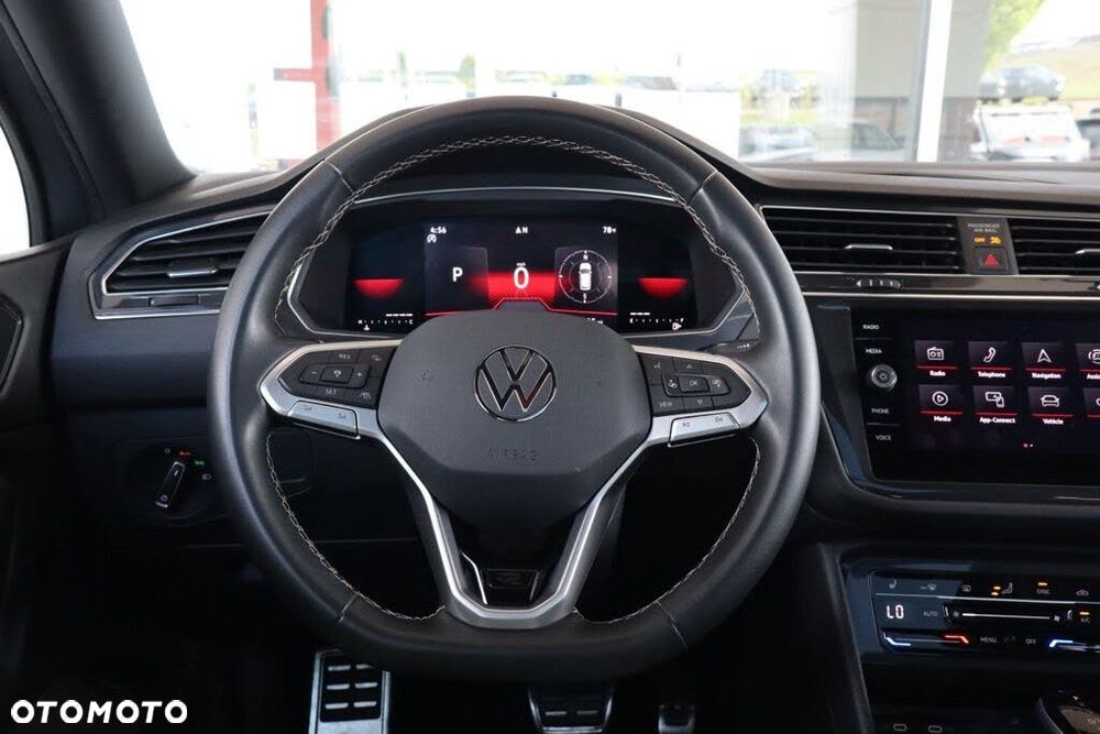 Volkswagen Tiguan - 17