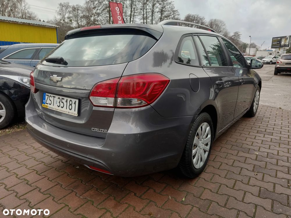 Chevrolet Cruze 1.6 LT - 7
