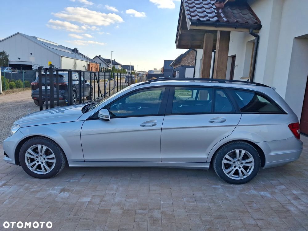 Mercedes-Benz Klasa C 220 CDI DPF BlueEFFICIENCY Edition - 5
