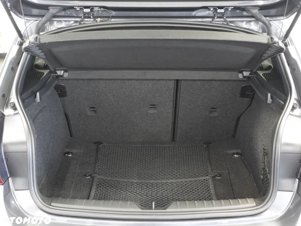 BMW Seria 1 - 21