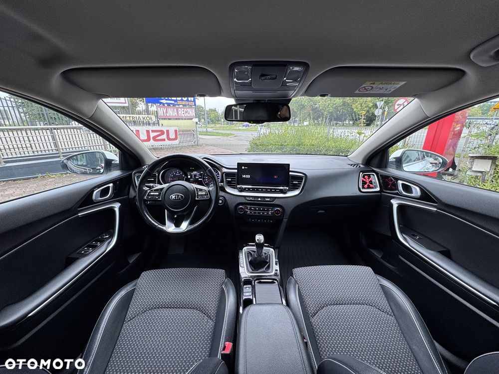 Kia XCeed 1.5 T-GDI Business Line - 14