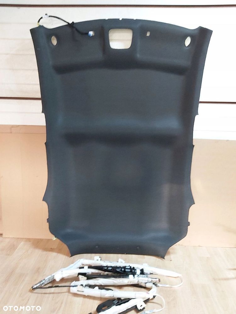 Toyota AYGO X podsufitka kurtyna lewa prawa - 2